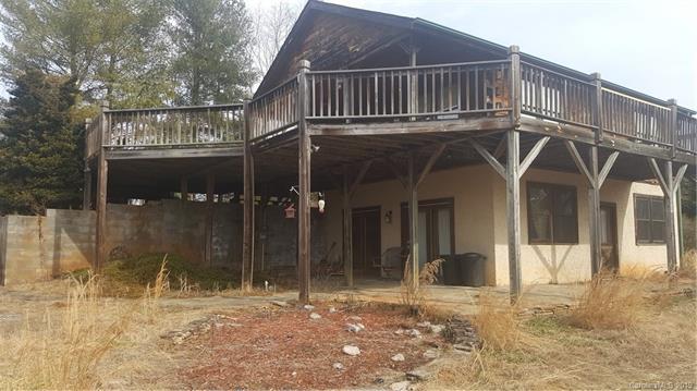 209 Woodview Drive - Photo 1