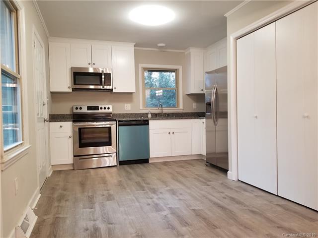 1317 Shannonhouse Drive - Photo 1