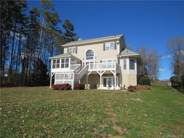 1653 Waterford Pointe Road - Photo 1