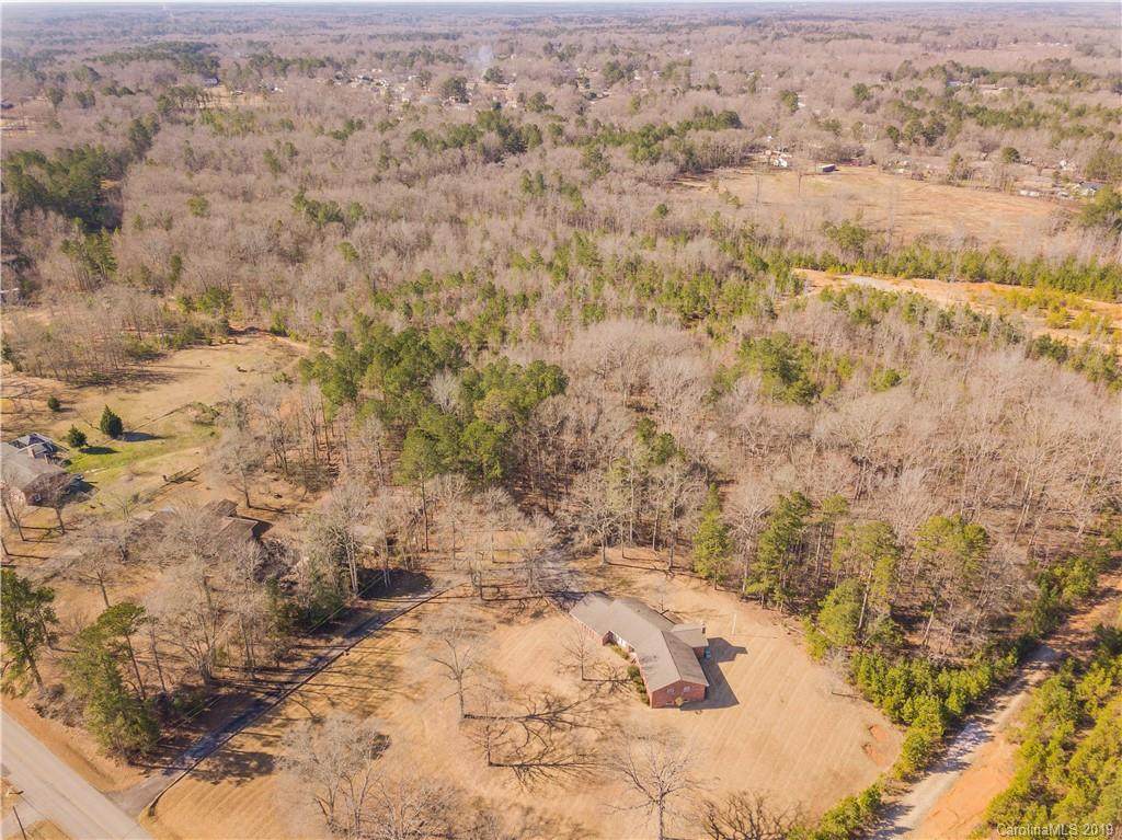 00 Pineview Drive - Photo 1