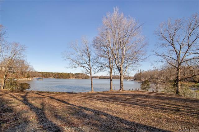 8518 Ridgewood Road - Photo 1
