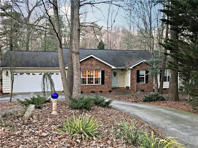 717 16th Avenue - Photo 1
