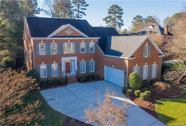 10111 Oak Pond Circle - Photo 1