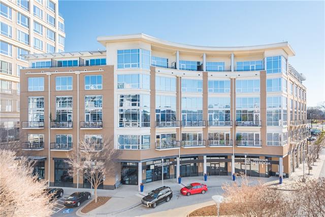 1133 Metropolitan Avenue - Photo 1