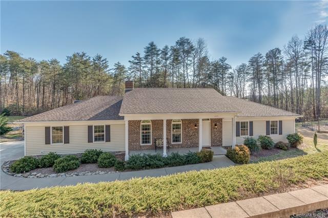 233 Wellington Drive - Photo 1