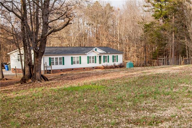 133 Whitman Circle - Photo 1