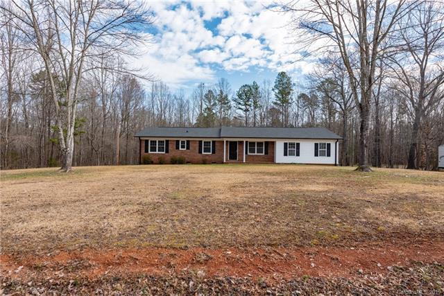 2566 Kendlewood Drive - Photo 1