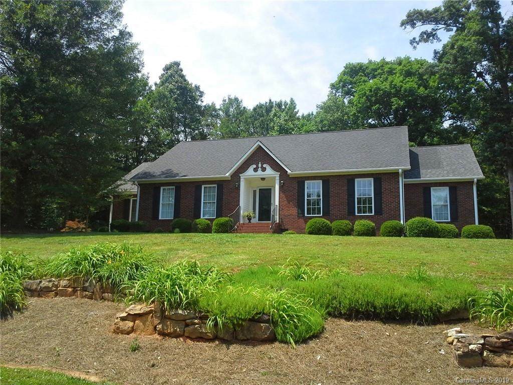 705 Rocky Ridge Court - Photo 1
