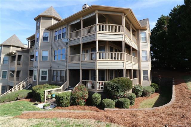 13824 Queens Harbor Road - Photo 1