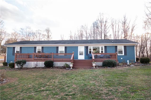 7691 Skyline Drive - Photo 1