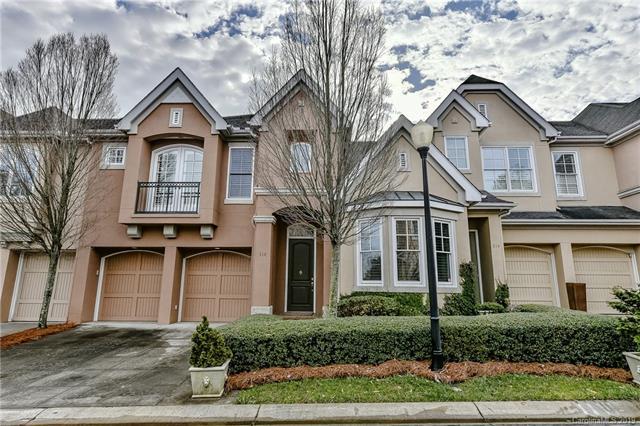 318 Wendover Heights Circle - Photo 1
