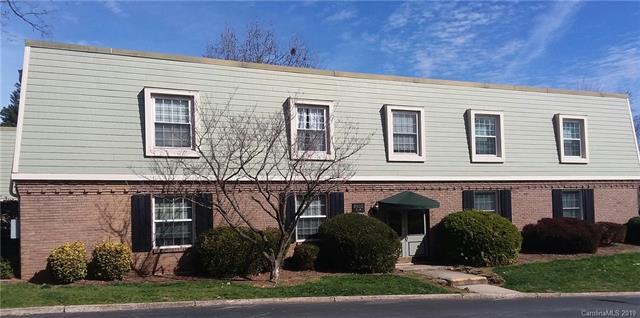 2600 Park Road - Photo 1