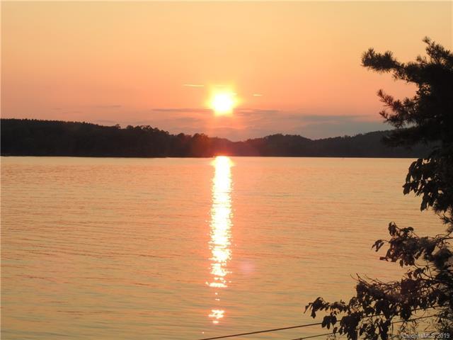 718 Whisper Lake Drive - Photo 1