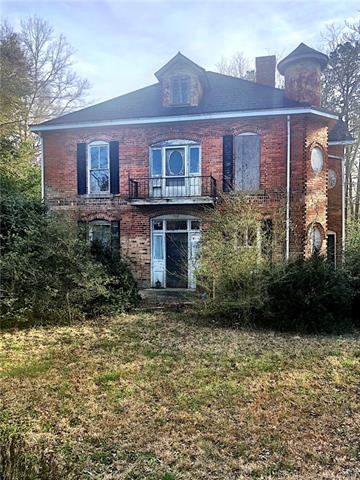 212 Martin Street - Photo 1