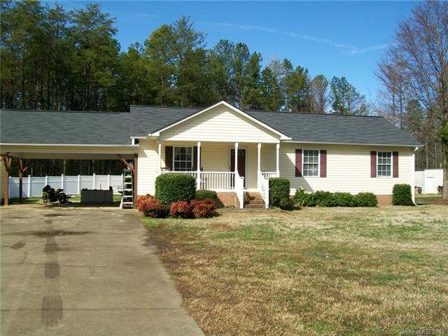 458 Roberts Avenue - Photo 1