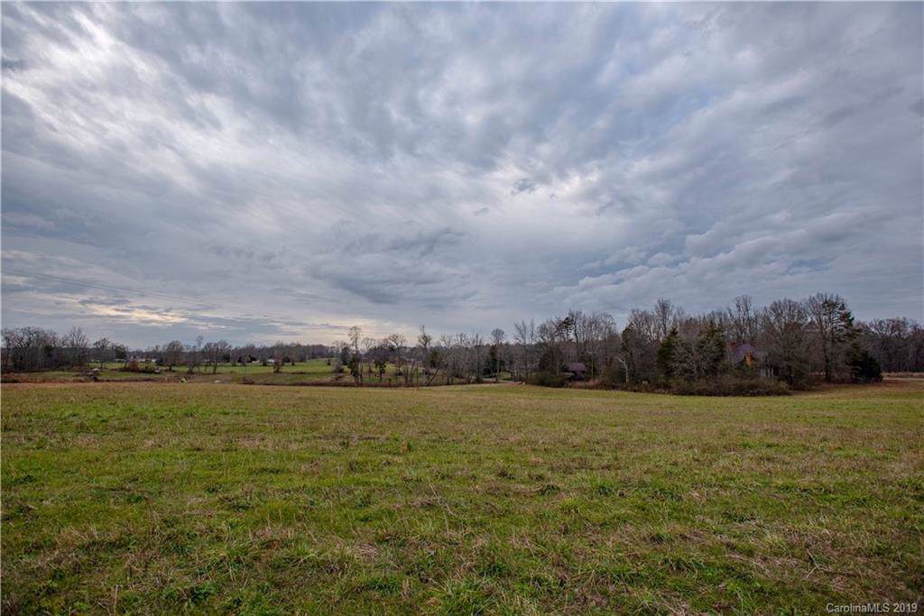 VAC Ridgecrest Road - Photo 1