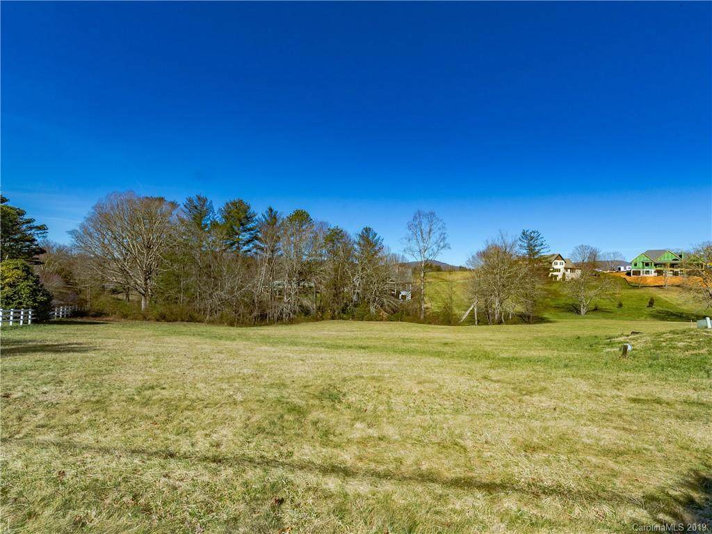 79 Summer Breeze Drive - Photo 1