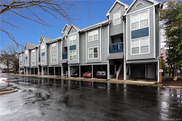 513 Graham Street - Photo 1