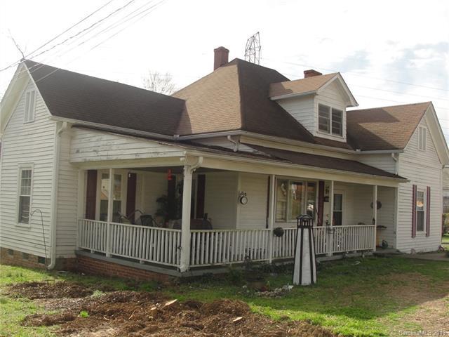 607 Salisbury Avenue - Photo 1