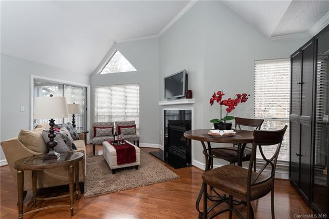 2518 Cranbrook Lane - Photo 1