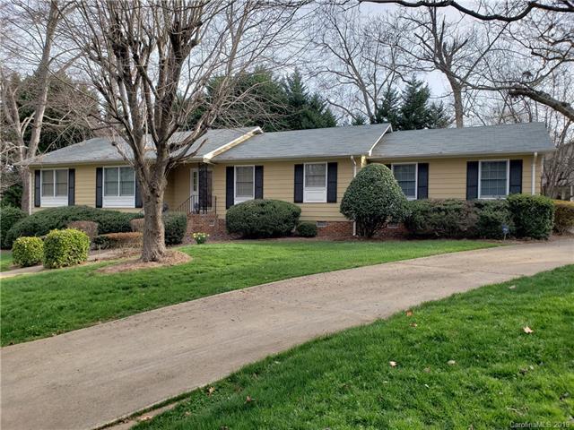 725 Knollwood Court - Photo 1
