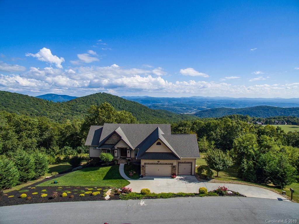 332 Summerset Drive - Photo 1