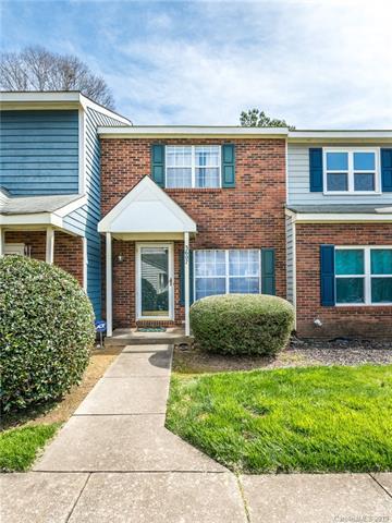 3607 Huyton Court - Photo 1