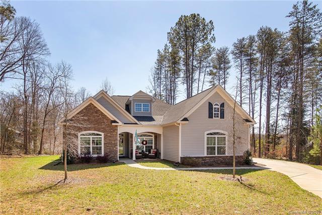983 Jerry Lees Way - Photo 1