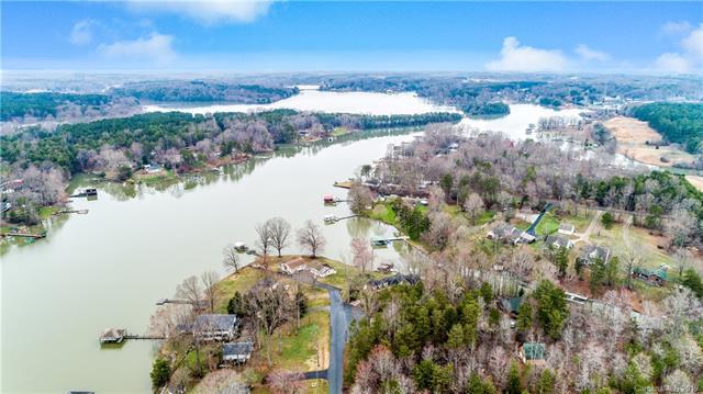 5129 Independence Lane - Photo 1
