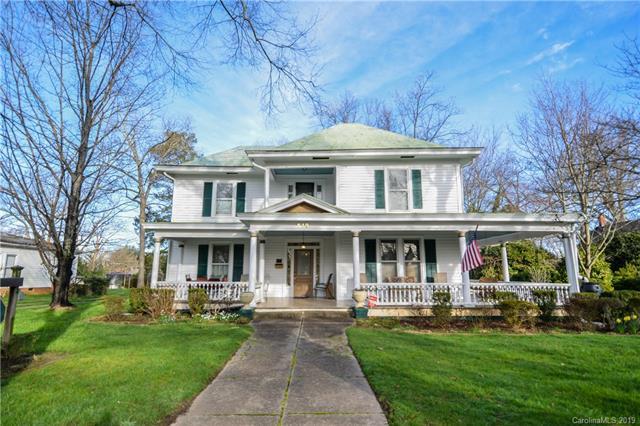 519 Davie Avenue - Photo 1