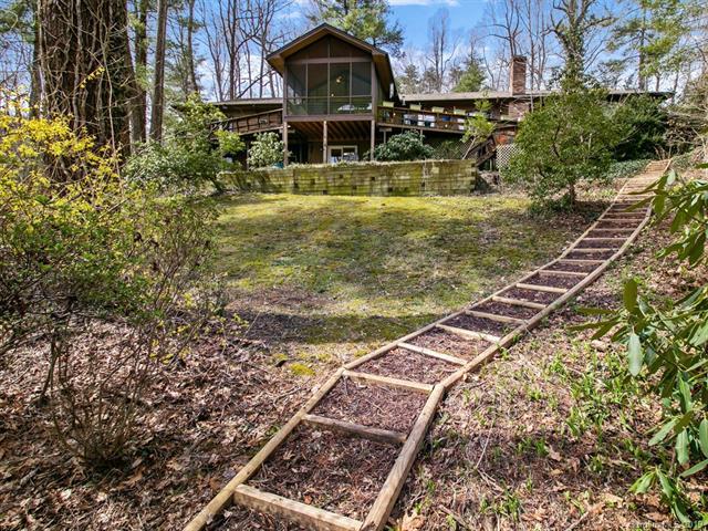 510 Sabine Drive - Photo 1
