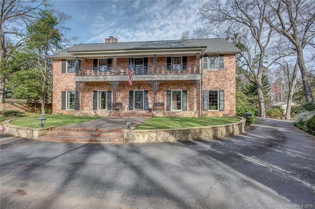 402 Fairway Drive - Photo 1