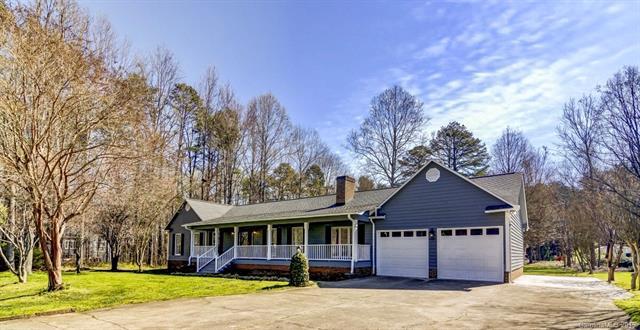 1040 Grant Drive - Photo 1