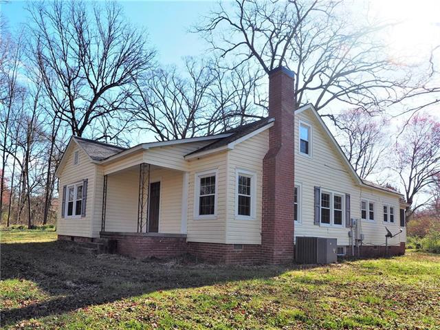 3174 St James Church Road - Photo 1
