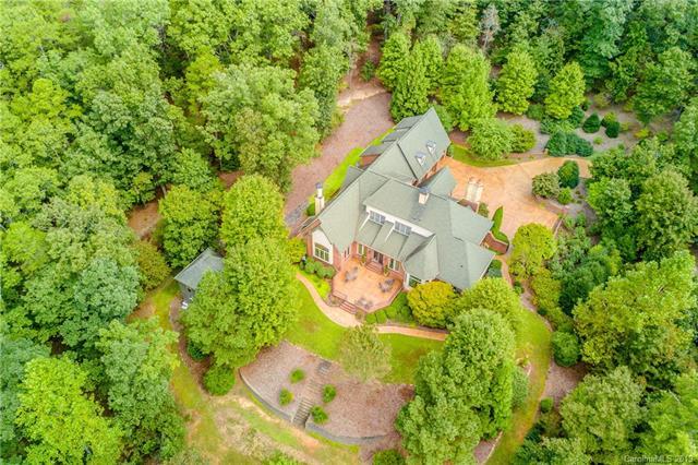 19 Coachman Lane - Photo 1