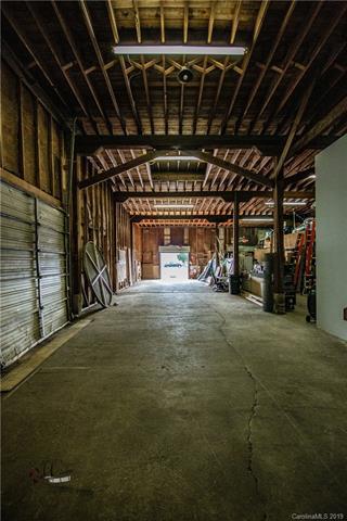 916 Tuckaseegee Road - Photo 1
