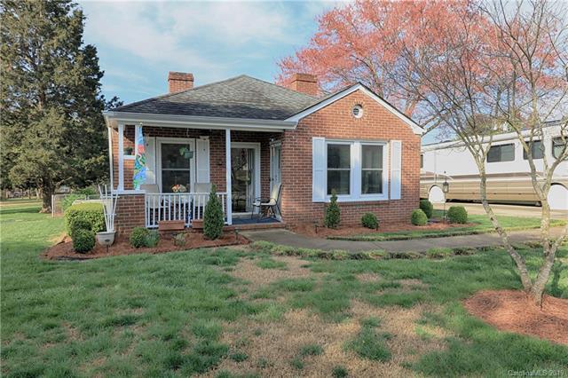 1715 Oakdale Road - Photo 1