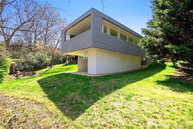 703 Charles Avenue - Photo 1