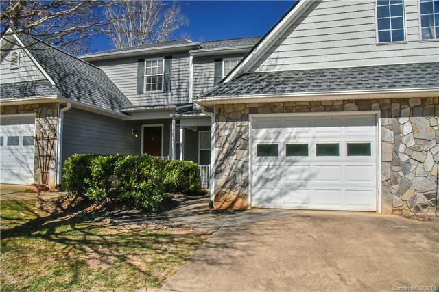 21 Willowick Drive - Photo 1