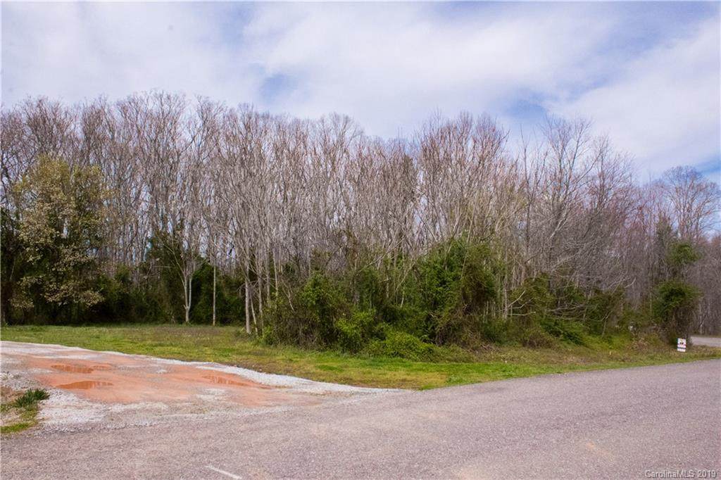 115 Tarheel Drive - Photo 1