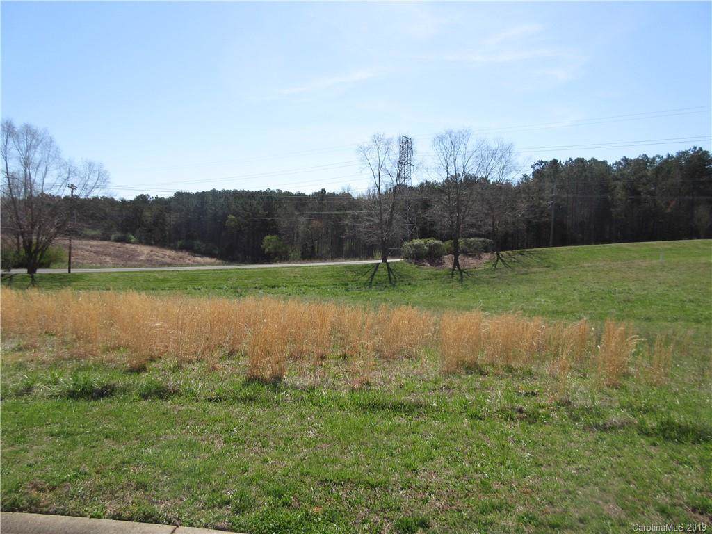 611 Muirfield Drive - Photo 1