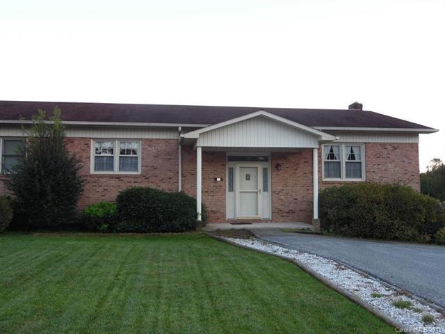 53 Townhouse Drive - Photo 1