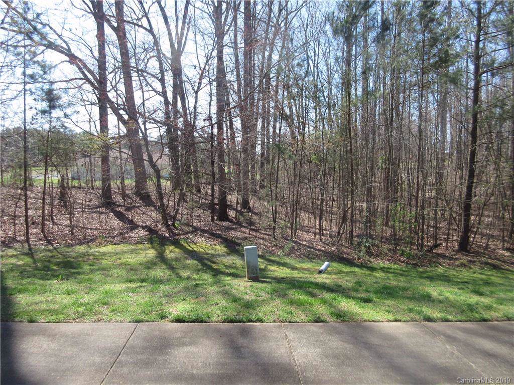 602 Muirfield Drive - Photo 1