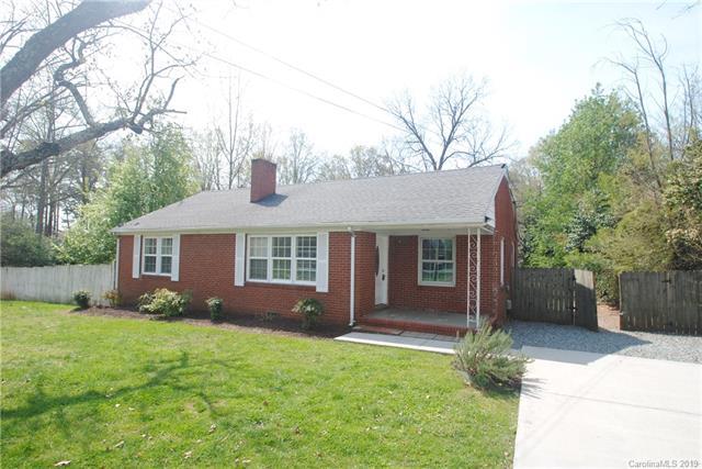 5615 Oak Drive - Photo 1