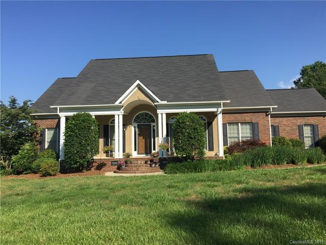 1304 Forest Bluff Drive - Photo 1 1304 Forest Bluff Drive - Photo 1