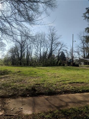 1625 College Avenue - Photo 1