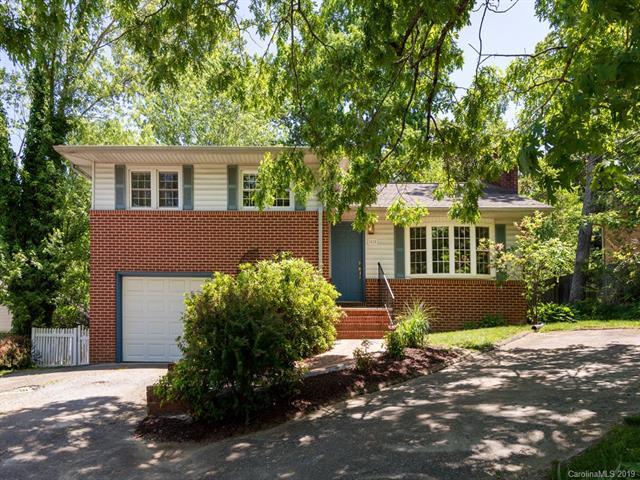 1618 Orleans Avenue - Photo 1