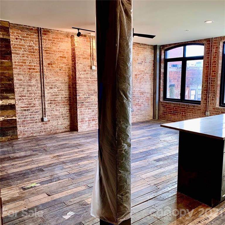 17 Market Street - Photo 1