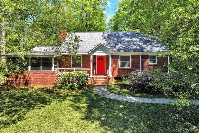 1521 Pinecrest Avenue - Photo 1