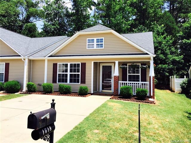 1618 Clemmon Sanders Circle - Photo 1